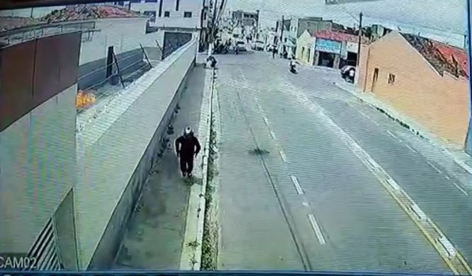 CADEIA-666x390 Dupla tenta atear fogo em cadeia pública nna Paraíba