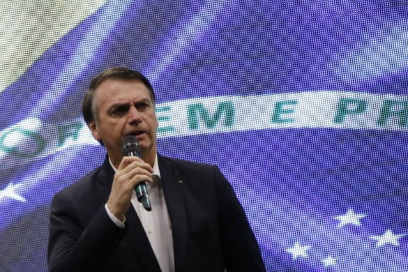 BOLSONAO-O1-585x390 Bolsonaro: MP 871 vai gerar economia estimada em R$ 10 bi por ano