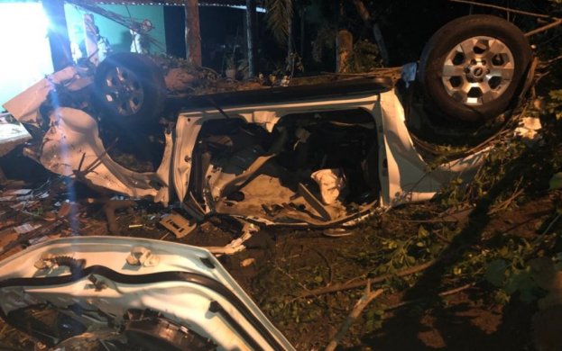 CARRO-623x390 Jovem Sertaniense morre em acidente envolvendo caminhonete conduzida por motorista bêbado