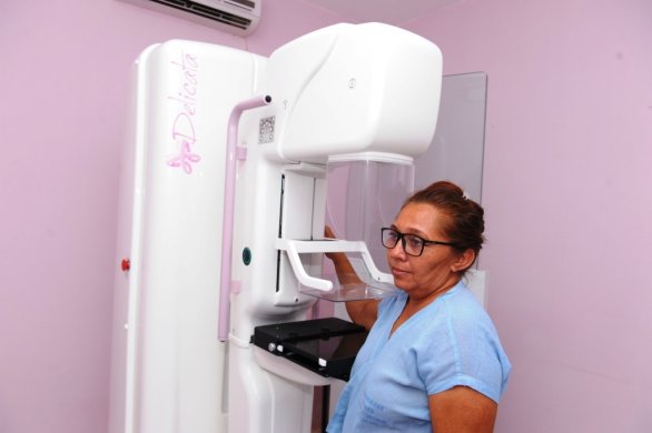 Mamografia-586x390 Centro da Mulher convida mulheres para cadastramento para mamografias