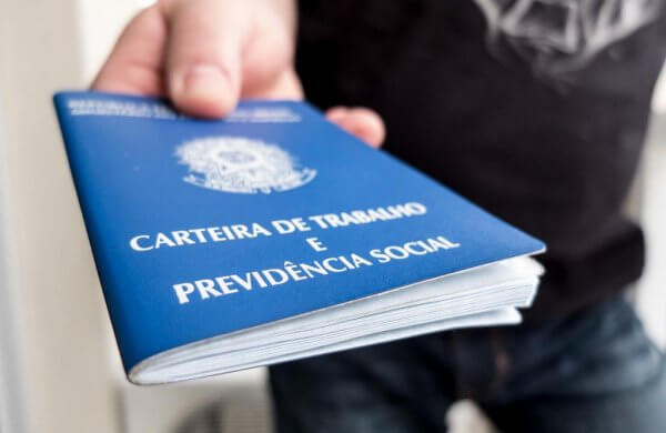 emprego_vaga_sine_pb-600x390 ​Governo da Paraíba oferece 670 bolsas em 46 cidades para jovens estagiários no programa Primeira Chance