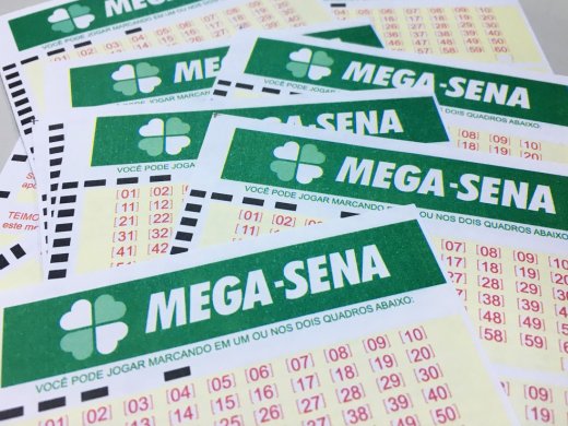 mega-sena-520x390 MEGA-SENA Ninguém acerta a Mega-Sena, prêmio acumula e vai a R$ 48 mi