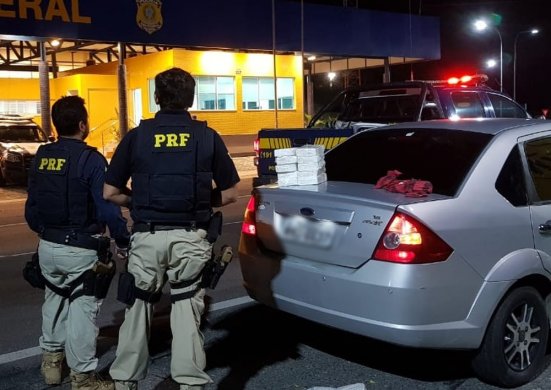 policia_federal_paraiba-551x390 Casal é preso com 10 quilos de cocaína dentro de carro, em Campina Grande