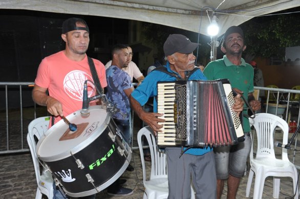 DSC_7877-586x390 Terceira noite do Festival de Quadrilhas de Monteiro é sucesso de público