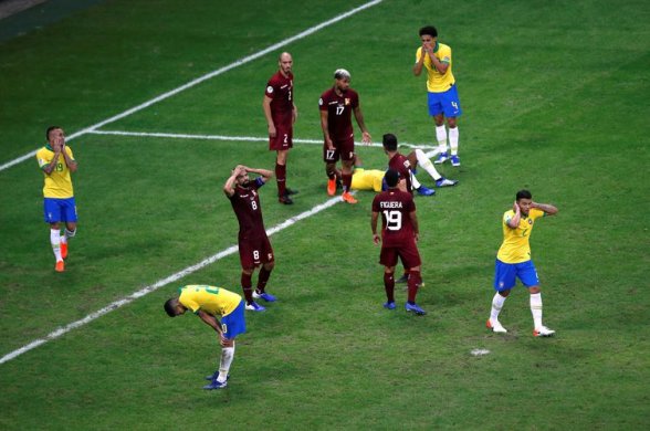 brasil-m-588x390 Copa América: Brasil empata sem gols com Venezuela