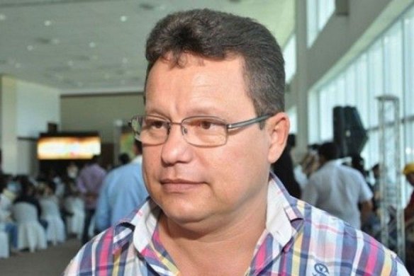 jurandi_gouveia_farias-584x390 Juiz cassa mandato de prefeito de Taperoá e determina realização de novas eleições