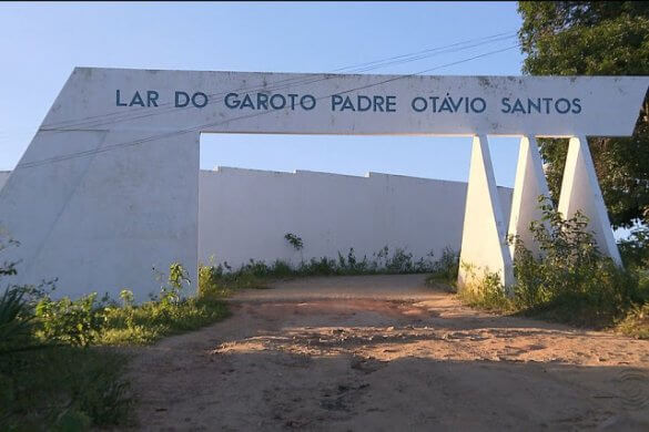 lar_do_garoto-585x390 Rebelião deixa 22 feridos no Lar do Garoto e plano de fuga é descoberto