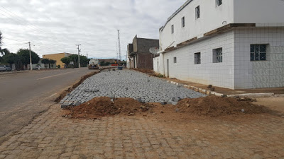 20190704_081548 Prefeitura Municipal continua realizando uma das maiores obras de calçamento de ruas da história de Zabelê