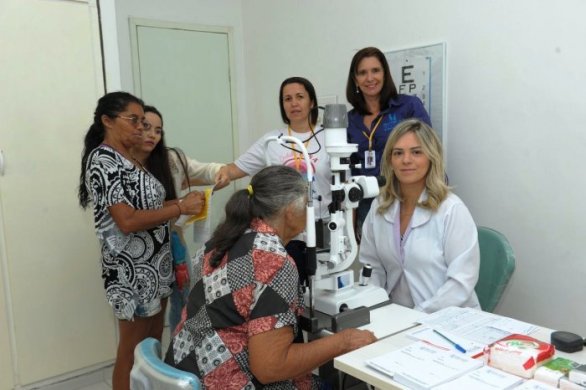 Ampliação_Programa_Glaucoma2-586x390 Prefeitura de Monteiro continua garantindo colírios para pacientes com Glaucoma