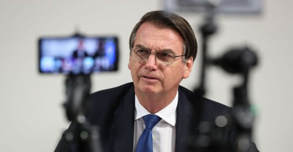 Jair-Bolsonaro-2 Bolsonaro libera 'sem juros', 'taxa zero' e 'sem acréscimo' ao sancionar projeto contra superendividamento