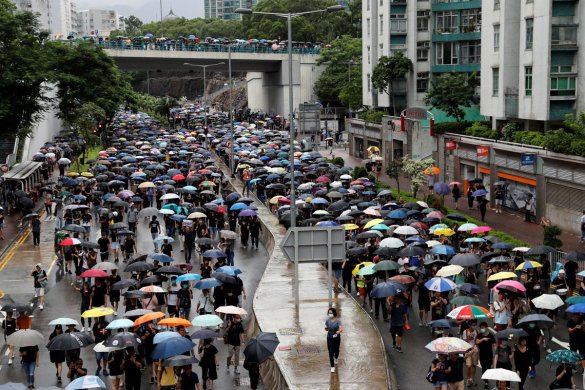 china-585x390 Organizadores cancelam manifestações em Hong Kong
