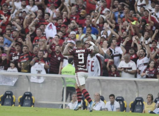 50_Etf2SU6-535x390 Flamengo fecha fim de semana com aproveitamento de 73,7% da campanha em primeiro turno