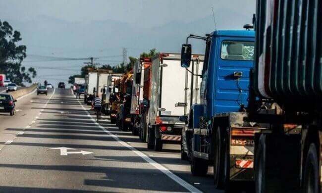 CAMINHONEIROS-650x390 Caminhoneiros farão novo bloqueio de rodovias nesta quarta (4), em CG
