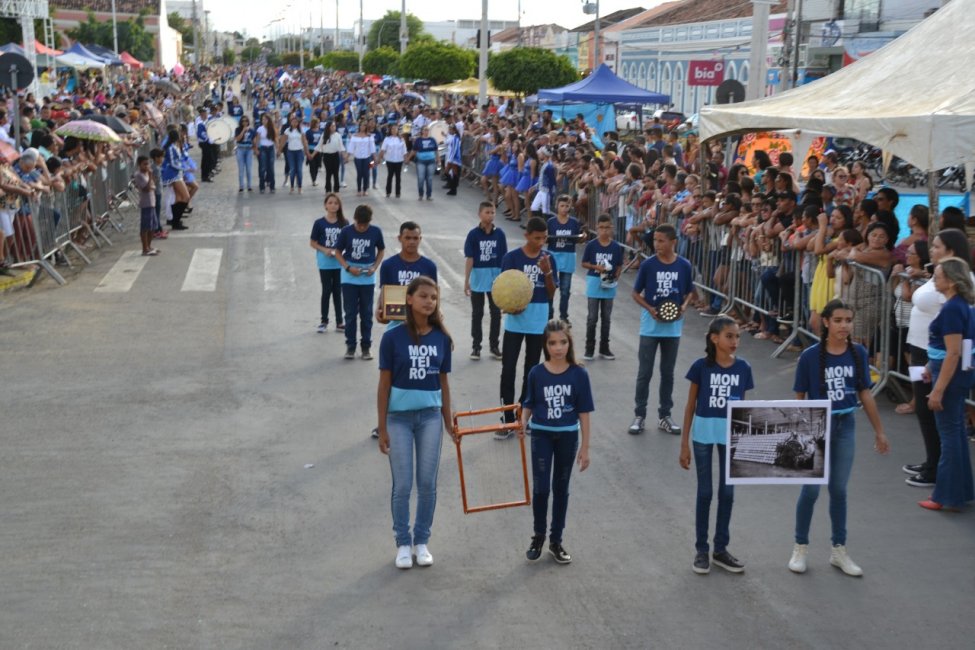 IMG-20190911-WA0051-975x650 Veja imagens do desfile de 7 de setembro em Monteiro