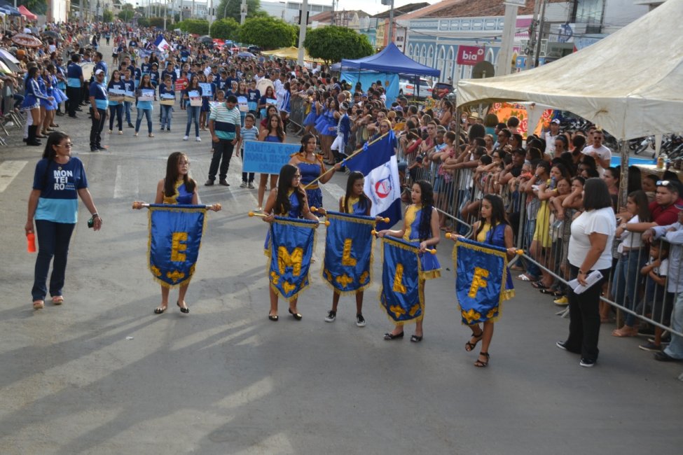 IMG-20190911-WA0055-975x650 Veja imagens do desfile de 7 de setembro em Monteiro