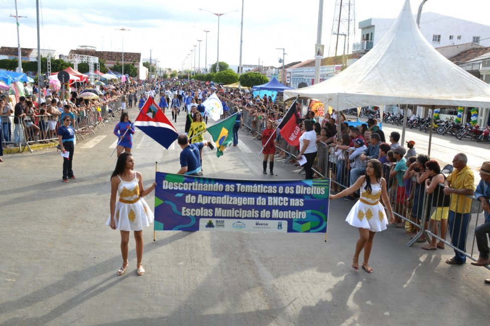 IMG-20190911-WA0056-975x650 Veja imagens do desfile de 7 de setembro em Monteiro