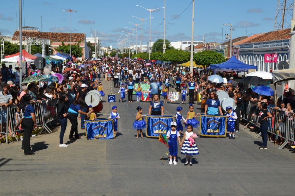 IMG-20190911-WA0066-975x650 Veja imagens do desfile de 7 de setembro em Monteiro