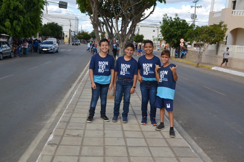 IMG-20190911-WA0068-975x650 Veja imagens do desfile de 7 de setembro em Monteiro