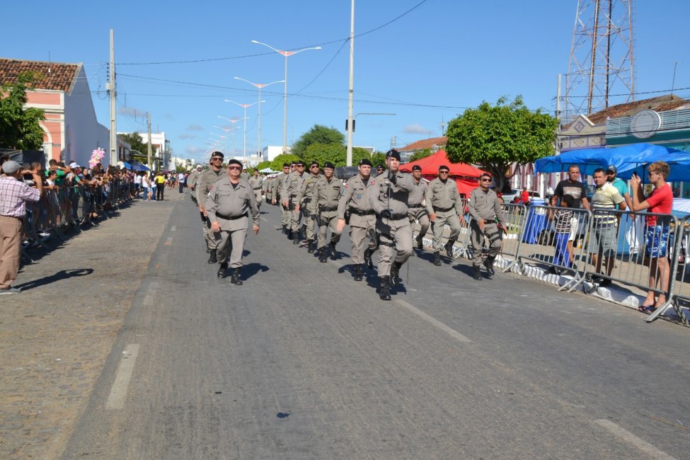IMG-20190911-WA0071-975x650 Veja imagens do desfile de 7 de setembro em Monteiro