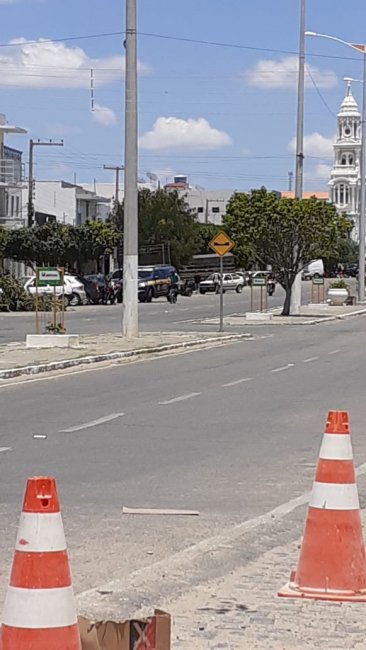 IMG-20190925-WA0112-366x650 Operação da Polícia Federal em Monteiro apreende veículos roubados