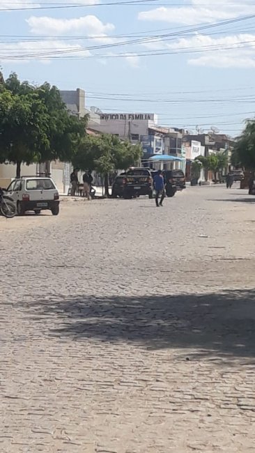 IMG-20190925-WA0402-366x650 Operação da Polícia Federal em Monteiro apreende veículos roubados