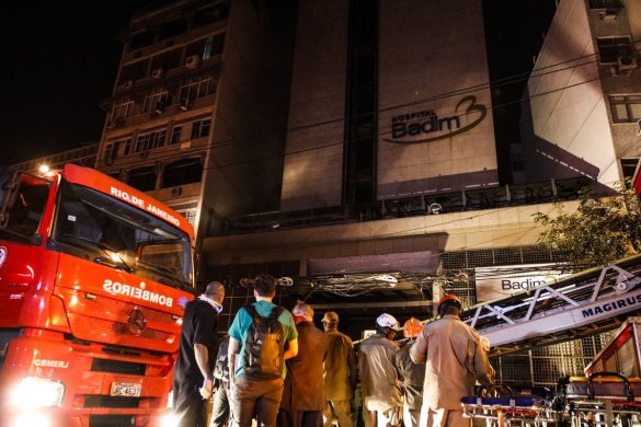 Incêndio-em-hospital-no-Rio-585x390 Incêndio em hospital no Rio deixa pelo menos dez mortos