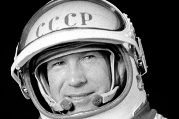 ASTRONAUTA-585x390 Morre astronauta russo que foi o primeiro homem a caminhar no espaço