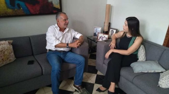 batinga-lorena-700x390 Prefeita de Monteiro confirma candidatura à reeleição durante encontro com Carlos Batinga