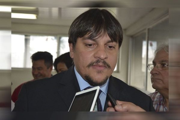 exonerado-joão-599x400 Governador exonera Fábio Maia e Yuri Simpson, aliados de Ricardo Coutinho
