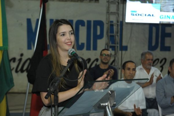 lorena_ação-600x400 Prefeita Anna Lorena acusa apresentadores de programa de rádio de tentarem denegrir sua gestão com mentiras