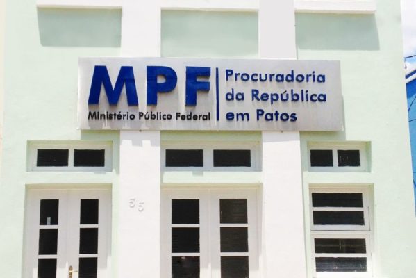 mpf_em_patos-599x400 MPF ajuíza ação de improbidade contra prefeito, vereador e mais 11 pessoas com base na Operação Recidiva
