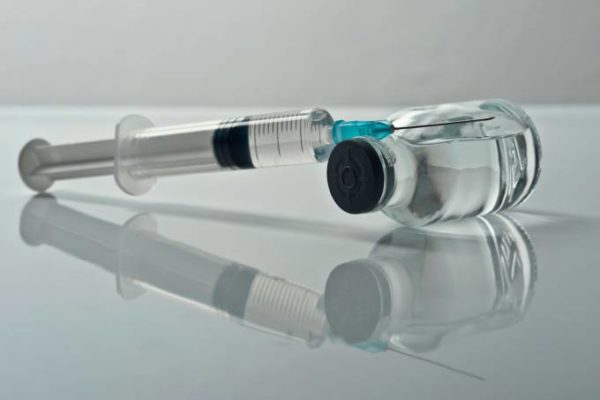CORONA12-600x400 Pesquisadores já criaram uma vacina para o coronavírus da China
