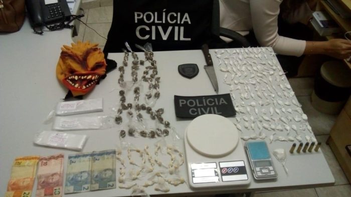 um-700x394 Casal é detido suspeito de integrar organização criminosa e traficar drogas em Umbuzeiro