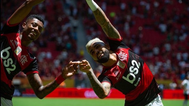 FLAMENGO3 É campeão! Flamengo domina o Athletico-PR e conquista a Supercopa
