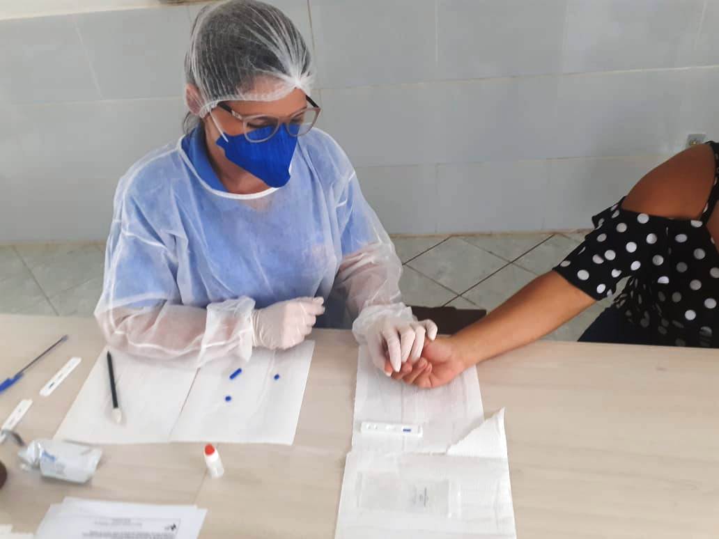 Prefeitura-de-Monteiro-testa-profissionais-de-saúde-contra-o-Covid-193 Secretaria Municipal de Saúde de Monteiro confirma 13 novos casos de Covid-19 e 13 pacientes recuperados