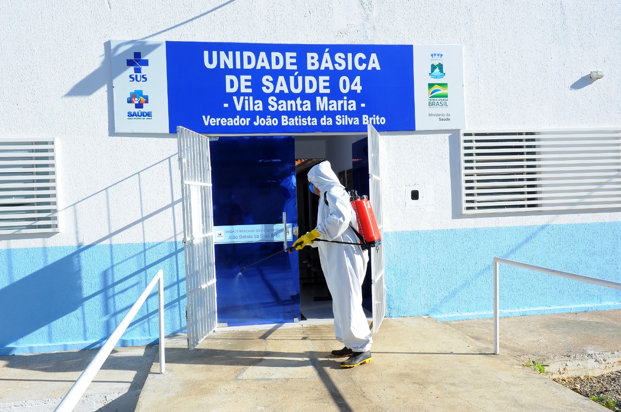 Ofi_Desinfecção-Dia-001-6 Secretaria de Saúde de Monteiro segue com medidas para conter a propagação do Covid no município