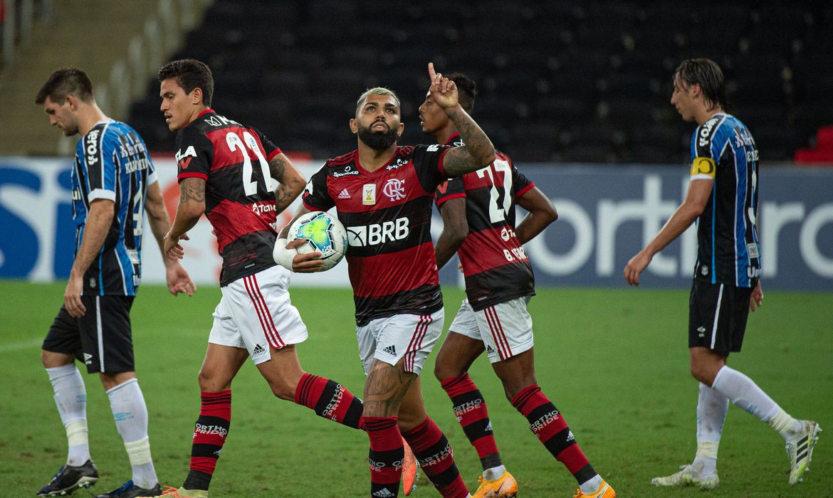 FLAMENGO-1 Flamengo empata no fim e deixa Grêmio com gosto amargo no Maracanã