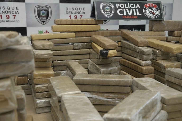 DROGAS-PRESA Policia Civil apreende 350 quilos de drogas na PB