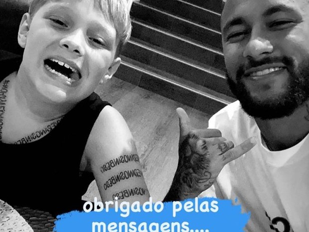 neymar Neymar tranquiliza fãs após testar positivo para Covid-19: "Estamos bem"