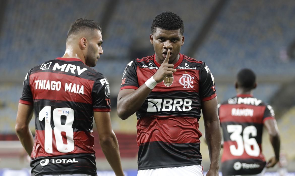 libertadores-fla Libertadores: Flamengo goleia Del Valle por 4 a 0 e chega a oitavas