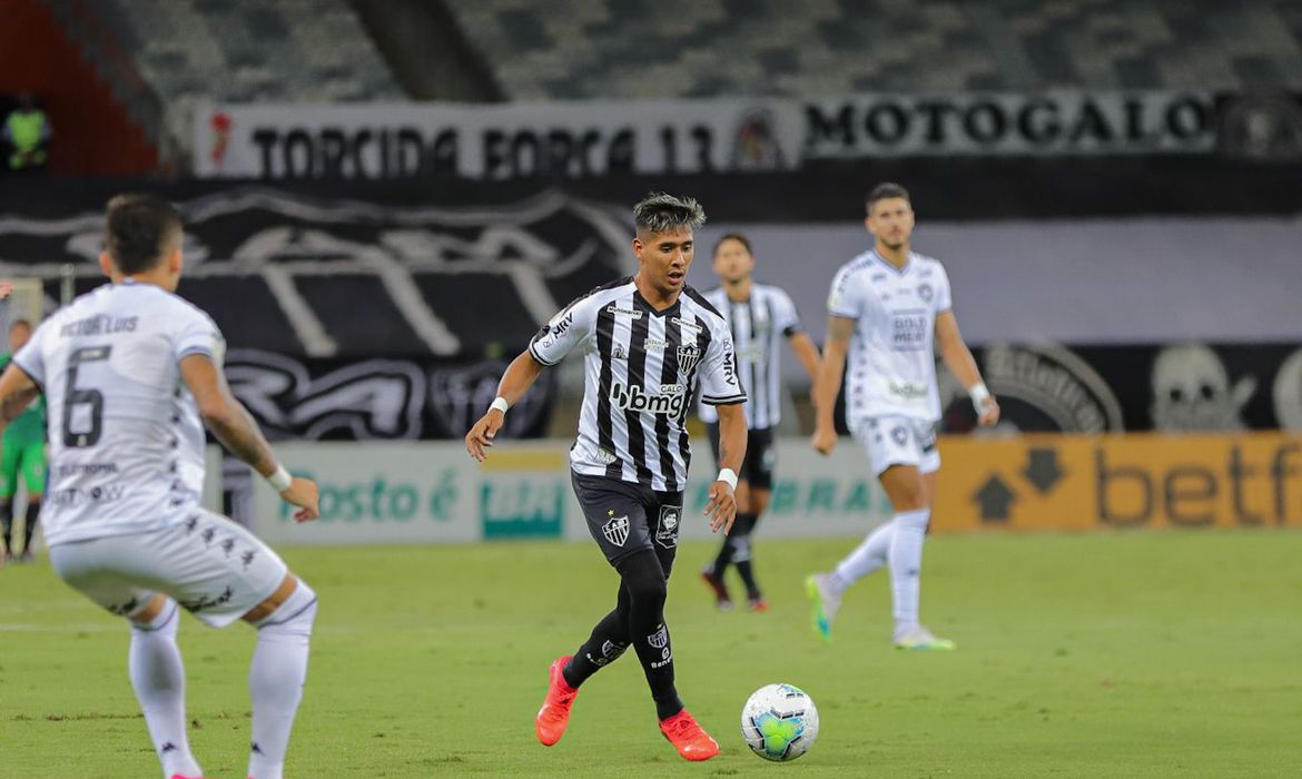 50646764297_a6d0d338cd_o Atlético-MG supera Botafogo e abre vantagem sobre Flamengo
