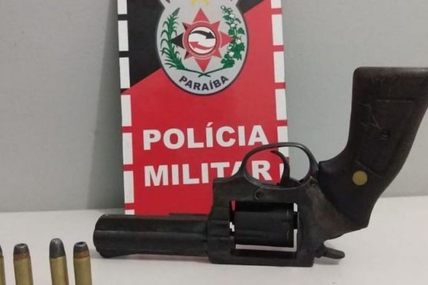 policia_militar_acoes Polícia Militar prende cinco suspeitos de praticar crimes e apreende armas durante o final de semana na Paraíba