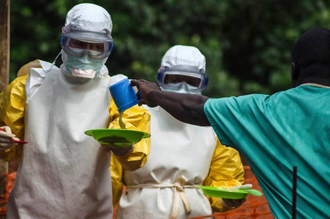 imagens-do-dia-20140728-006-original Guiné declara retorno da epidemia de Ebola após registro de quatro mortes