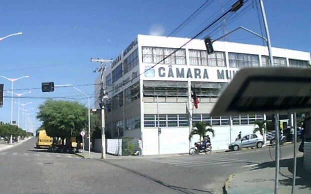 Camara-municipal-Monteiro-e1616873041220 Após vereador testar positivo para Covid-19, Câmara de Monteiro suspende atividades