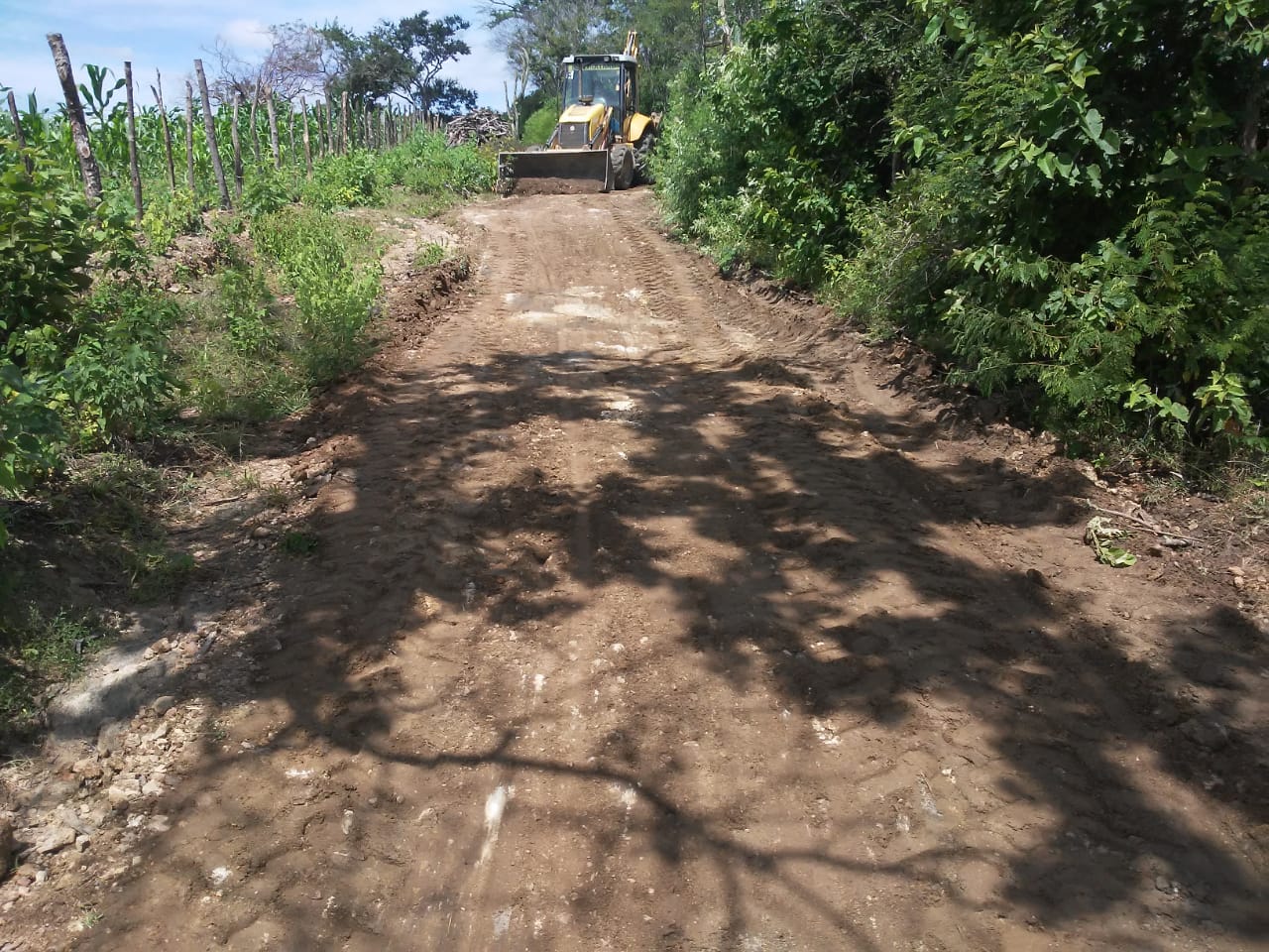 Prefeitura-de-Monteiro-recupera-estradas-vicinais-2 Secretaria de Agricultura inicia mês de março atendendo intensa demanda de serviços