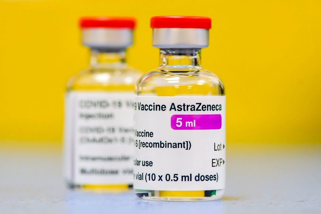 Vacina-AstraZeneca-e1615838649768 Alemanha, Itália, França e Espanha proíbem uso de vacina AstraZeneca