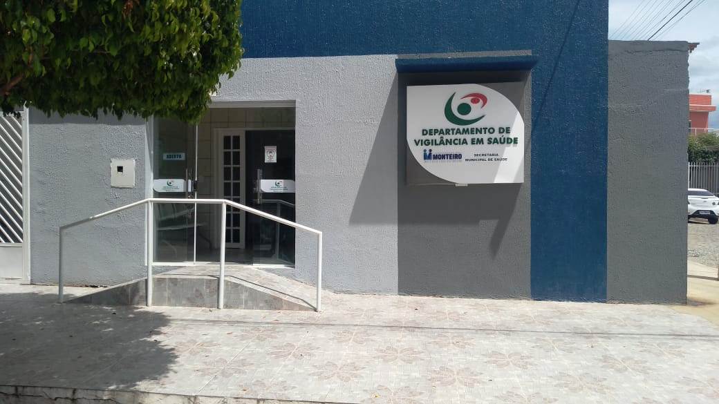 Vigilancia-em-Saude Em cumprimento ao novo decreto, equipe de saúde realiza fiscalização no final de semana em Monteiro