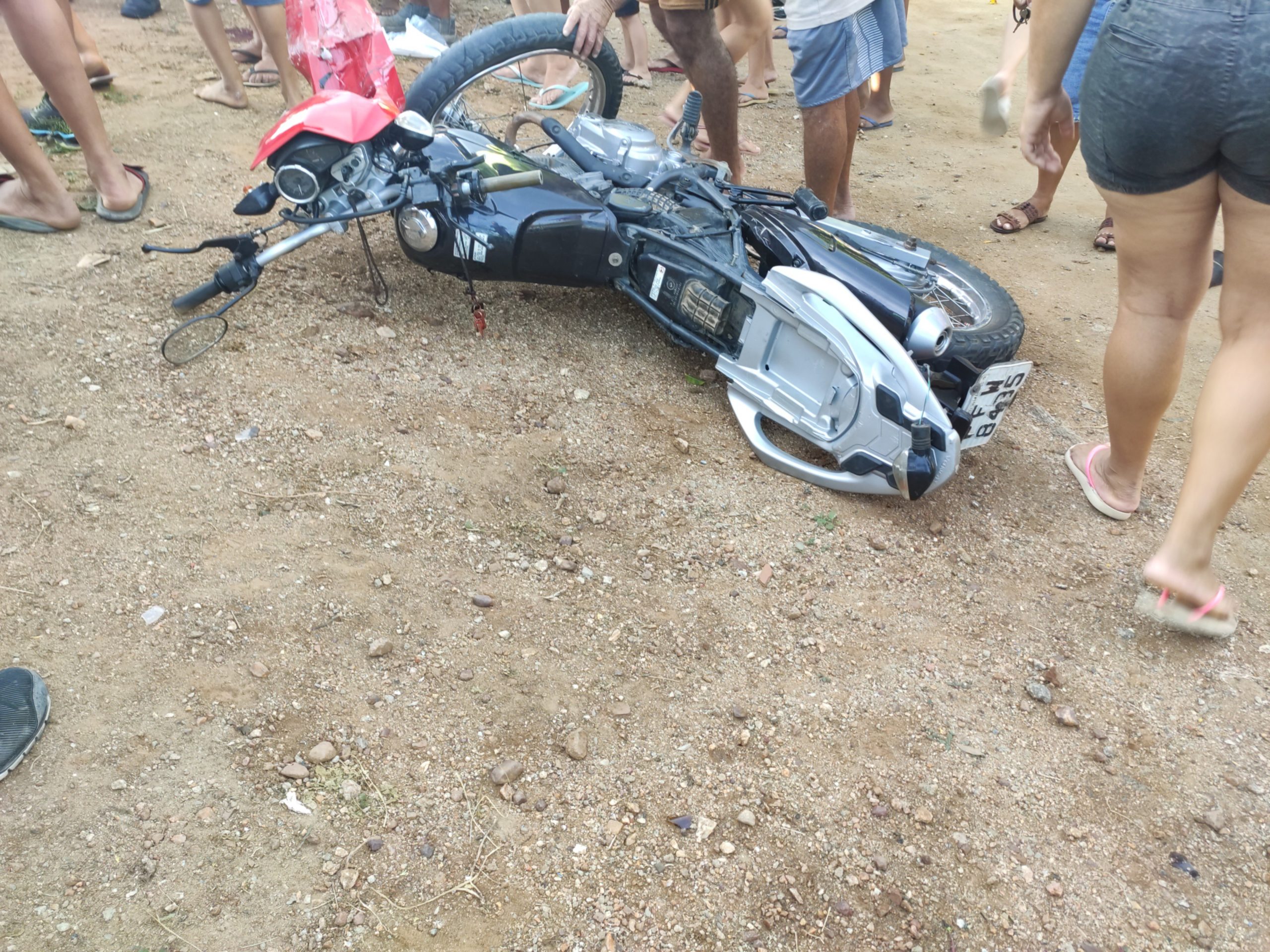 1619725680066-scaled Colisão entre motos deixa três feridos em Monteiro