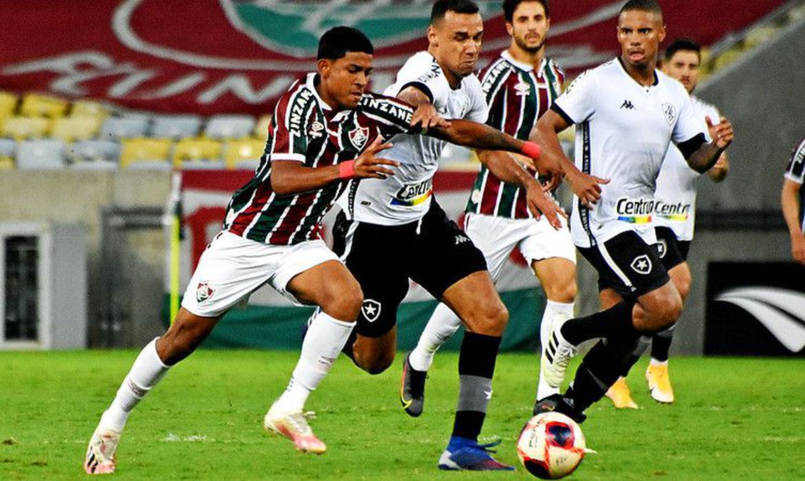 51121710618_6d4b31280a_c Fluminense vence Botafogo e se garante na semifinal do Carioca