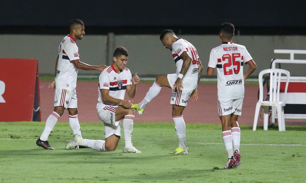 sao-paulo São Paulo derrota Santo André por 2 a 0 no Paulista